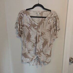 Lightweight khaki and white v-neck top, Size M